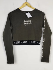 Buy online pre-used pre-loved 100% authentic & Original branded Sdny (CT-3044) available in Pakistan. Top international brands avilable.