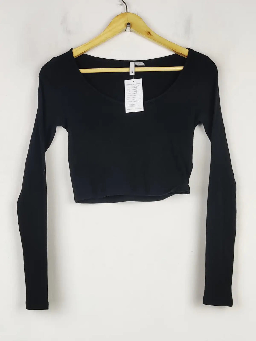 Buy online pre-used pre-loved 100% authentic & Original branded H&M (CT-3119) available in Pakistan. Top international brands avilable.