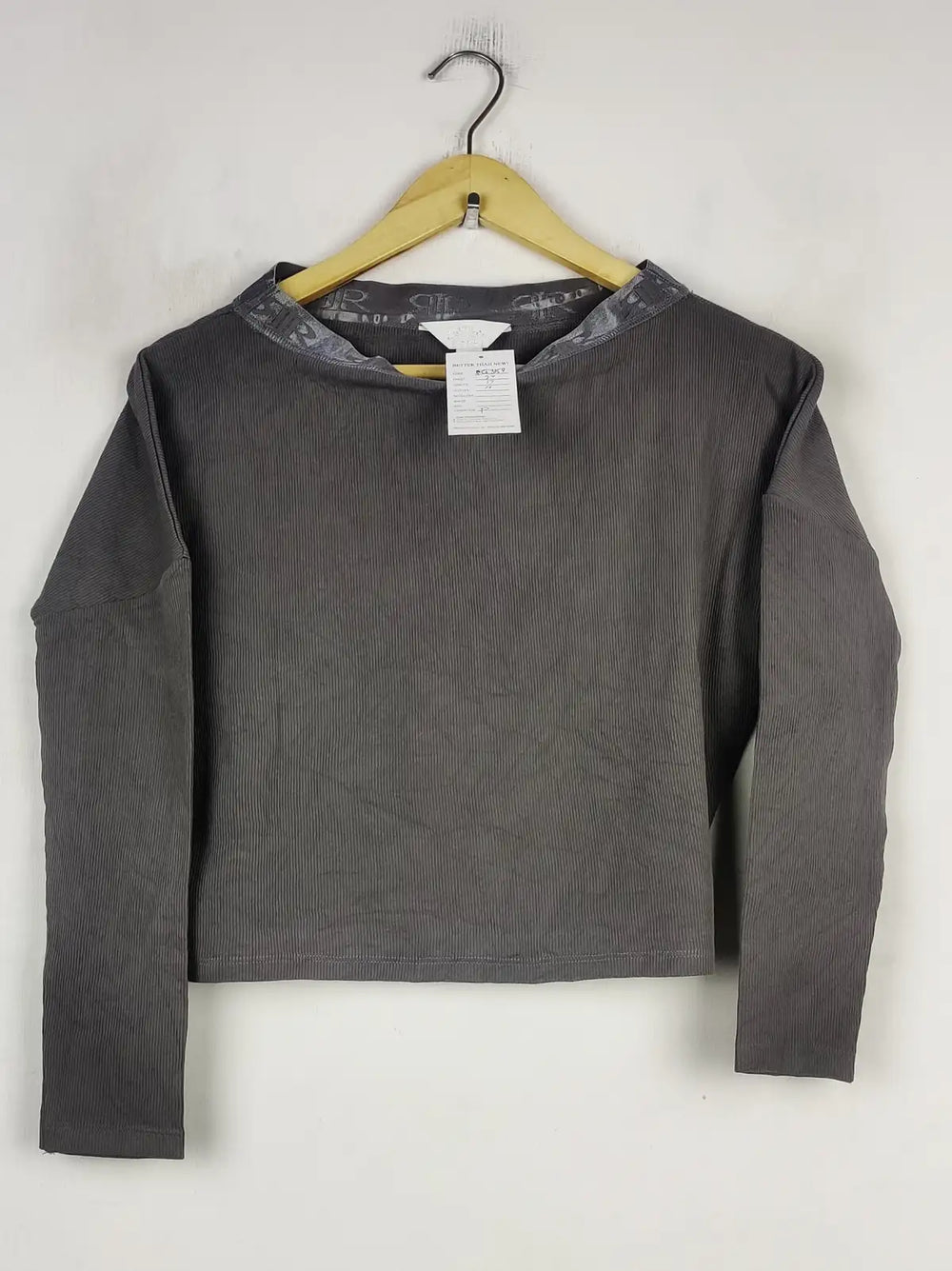 Buy online pre-used pre-loved 100% authentic & Original branded River Island (CT-3159) available in Pakistan. Top international brands avilable.