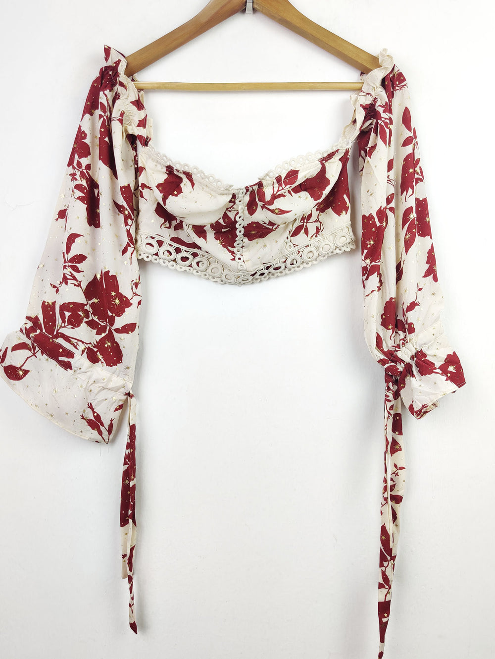 Buy online pre-used pre-loved 100% authentic & Original branded Boohoo (CT-327) available in Pakistan. Top international brands avilable.