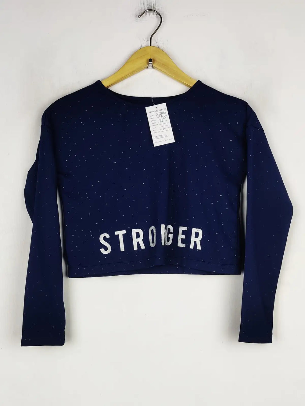 Buy online pre-used pre-loved 100% authentic & Original branded Unknown Brand (CT-3486) available in Pakistan. Top international brands avilable.