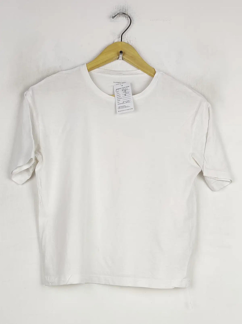 Buy online pre-used pre-loved 100% authentic & Original branded Unknown Brand (CT-3530) available in Pakistan. Top international brands avilable.