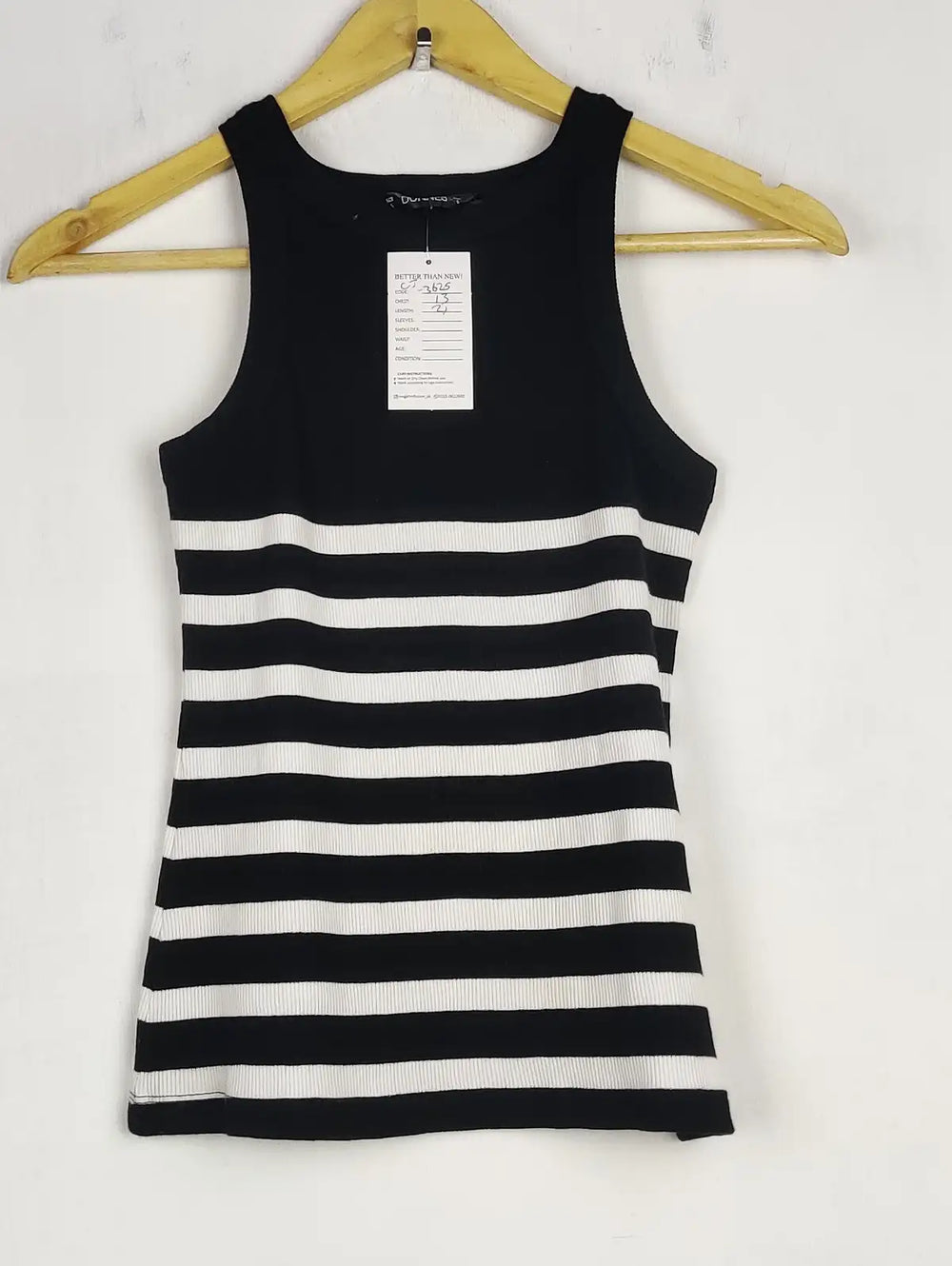 Buy online pre-used pre-loved 100% authentic & Original branded Dunnes Stores (CT-3625) available in Pakistan. Top international brands avilable.
