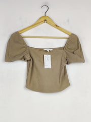 Buy online pre-used pre-loved 100% authentic & Original branded H&M (CT-3654) available in Pakistan. Top international brands avilable.