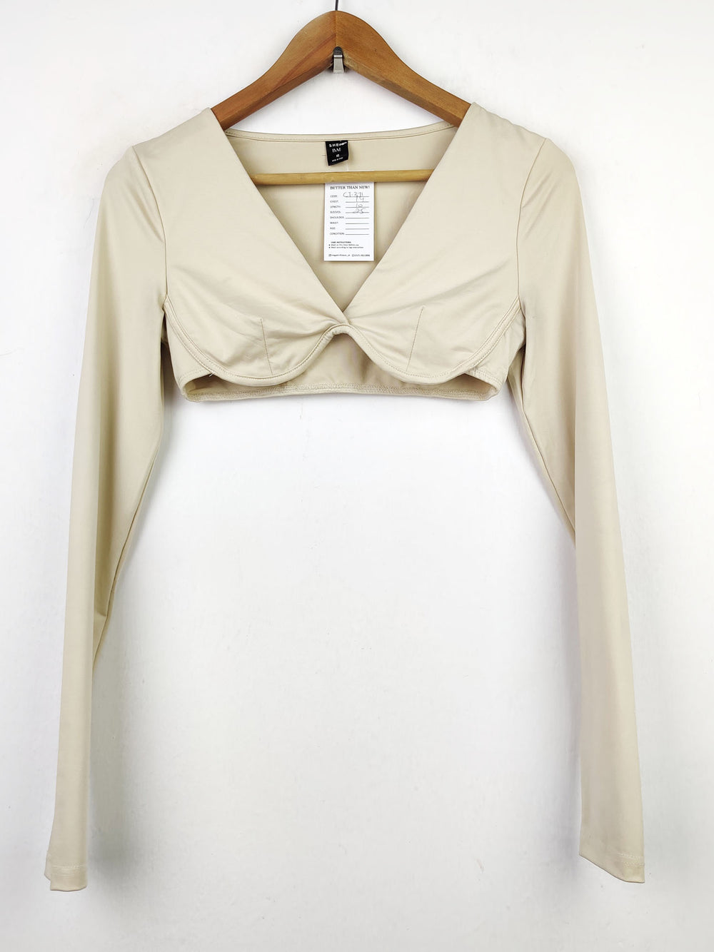 Buy online pre-used pre-loved 100% authentic & Original branded Shein (CT-371) available in Pakistan. Top international brands avilable.