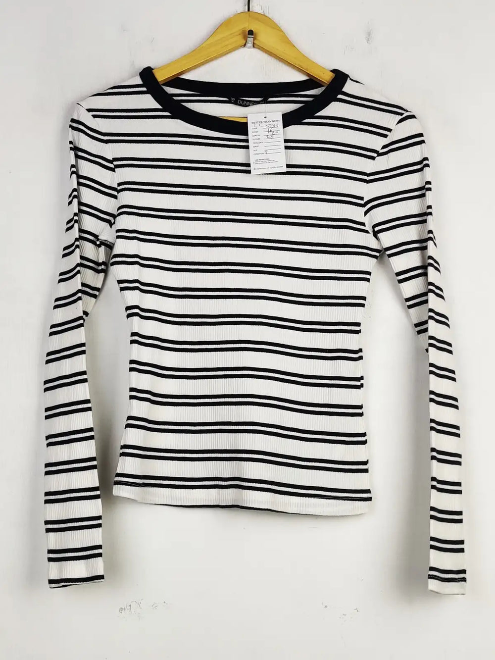 Buy online pre-used pre-loved 100% authentic & Original branded Dunnes Stores (CT-3734) available in Pakistan. Top international brands avilable.