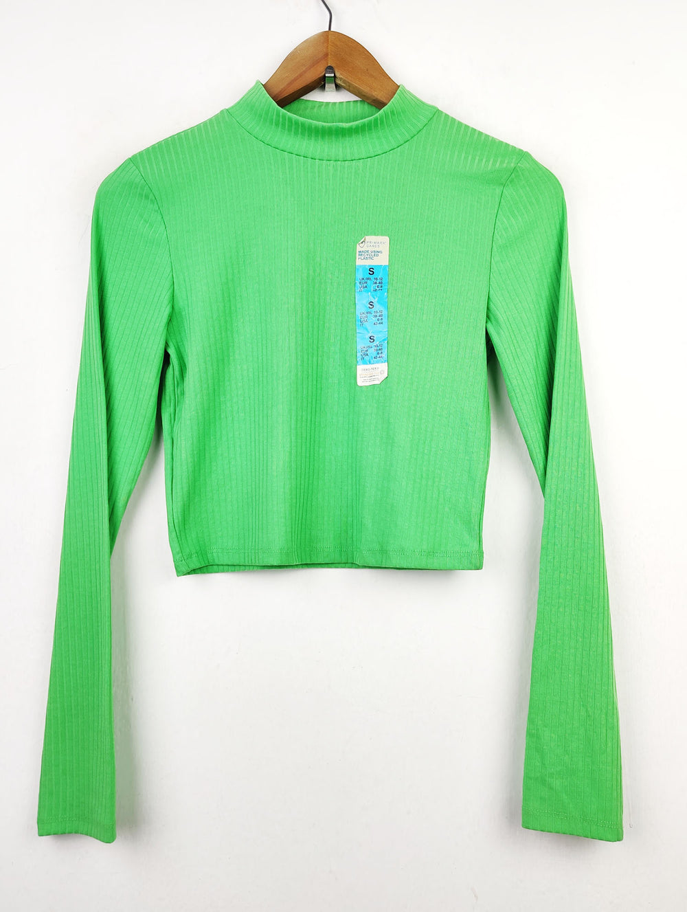 Buy online pre-used pre-loved 100% authentic & Original branded Primark (CT-387) available in Pakistan. Top international brands avilable.