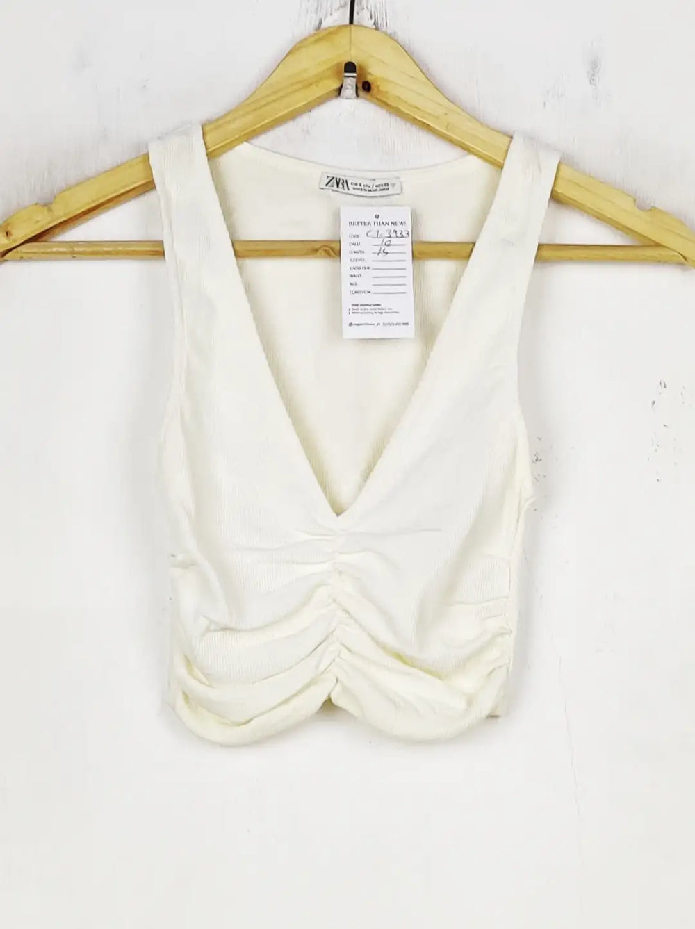 Buy online pre-used pre-loved 100% authentic & Original branded Zara (CT-3933) available in Pakistan. Top international brands avilable.