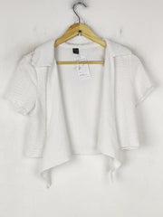 Buy online pre-used pre-loved 100% authentic & Original branded Shein (CT-4052) available in Pakistan. Top international brands avilable.