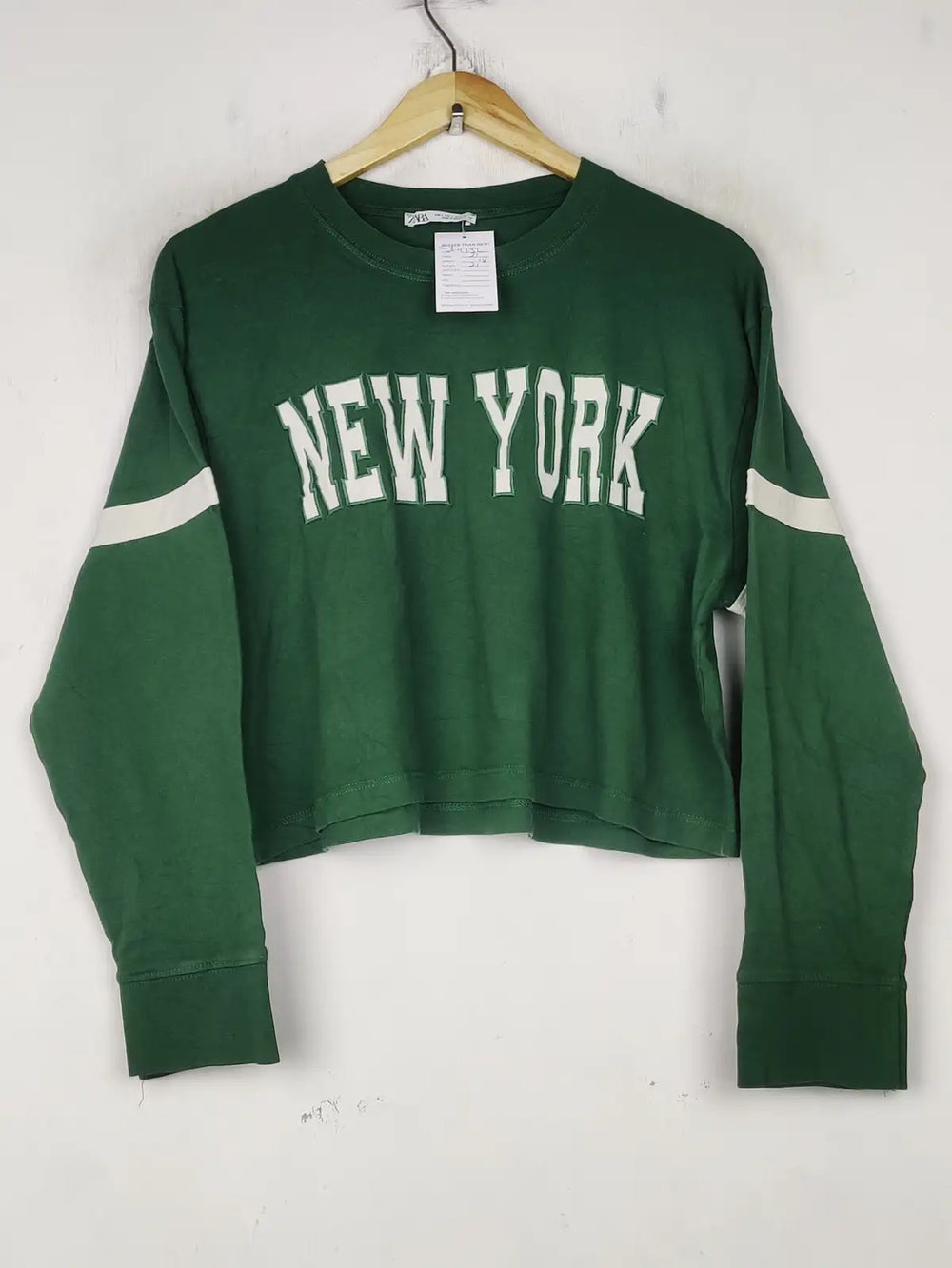 Buy online pre-used pre-loved 100% authentic & Original branded Zara (CT-4232) available in Pakistan. Top international brands avilable.