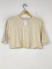 Buy online pre-used pre-loved 100% authentic & Original branded Unknown Brand (CT-4236) available in Pakistan. Top international brands avilable.