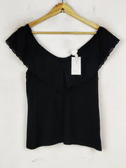 Buy online pre-used pre-loved 100% authentic & Original branded H&M (CT-4303) available in Pakistan. Top international brands avilable.