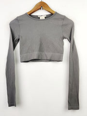 Buy online pre-used pre-loved 100% authentic & Original branded Pull & Bear (CT-452) available in Pakistan. Top international brands avilable.