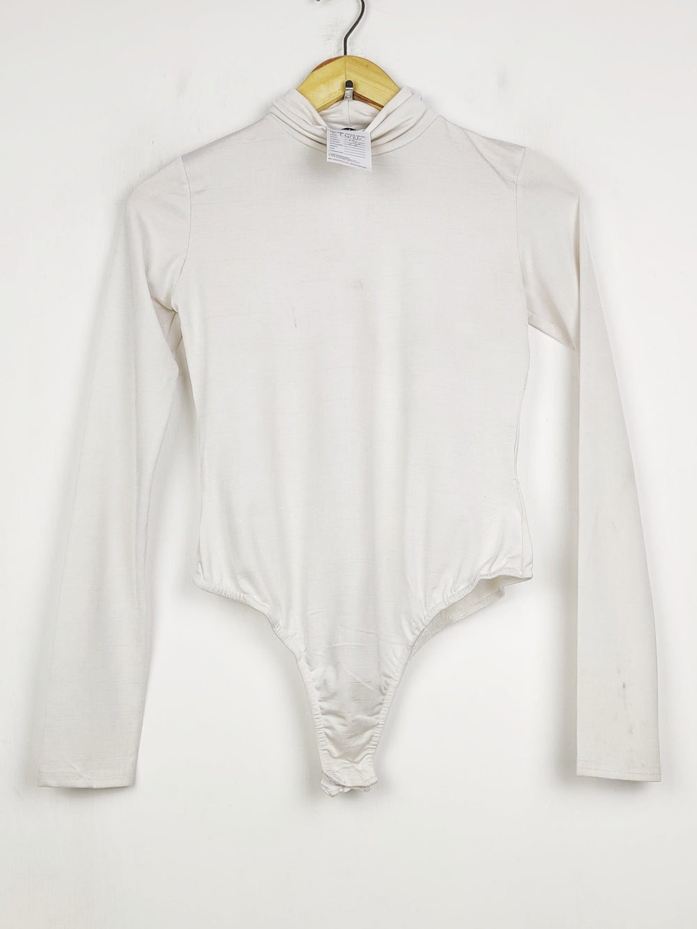 Buy online pre-used pre-loved 100% authentic & Original branded Prettylittlething (CT-4716) available in Pakistan. Top international brands avilable.