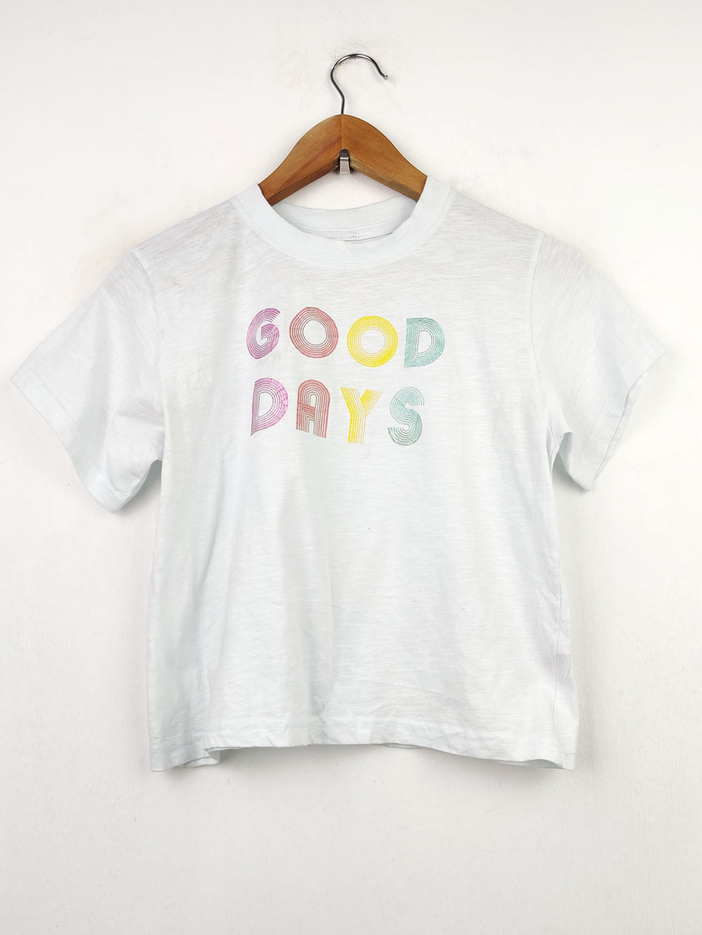 Buy online pre-used pre-loved 100% authentic & Original branded Leigh Tucker (CT-471) available in Pakistan. Top international brands avilable.