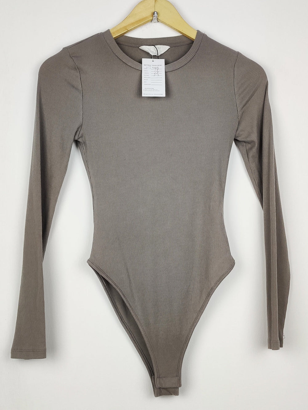 Buy online pre-used pre-loved 100% authentic & Original branded Primark (CT-4818) available in Pakistan. Top international brands avilable.