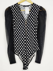 Buy online pre-used pre-loved 100% authentic & Original branded In Vogue (CT-4839) available in Pakistan. Top international brands avilable.
