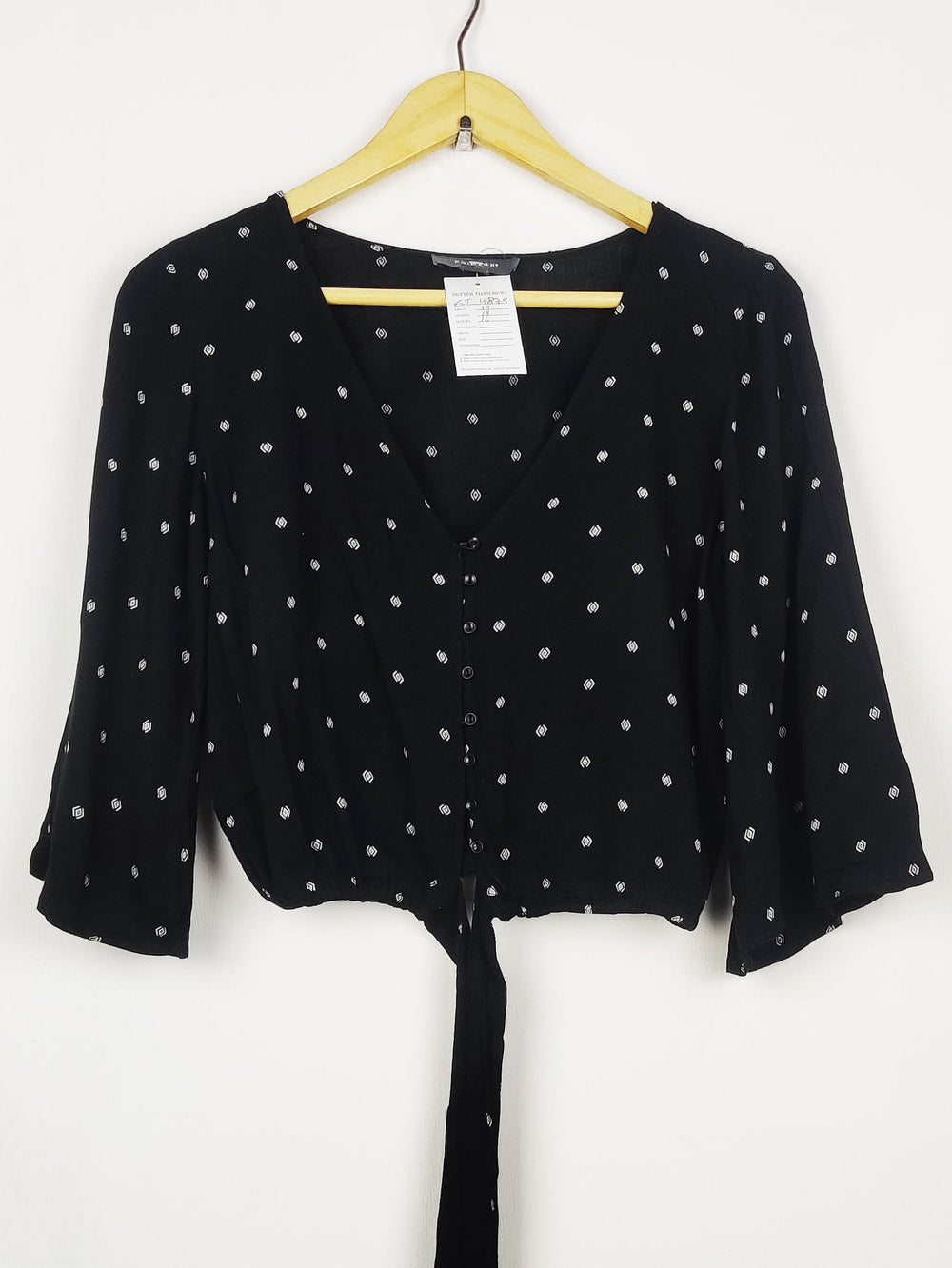 Buy online pre-used pre-loved 100% authentic & Original branded Primark (CT-4879) available in Pakistan. Top international brands avilable.