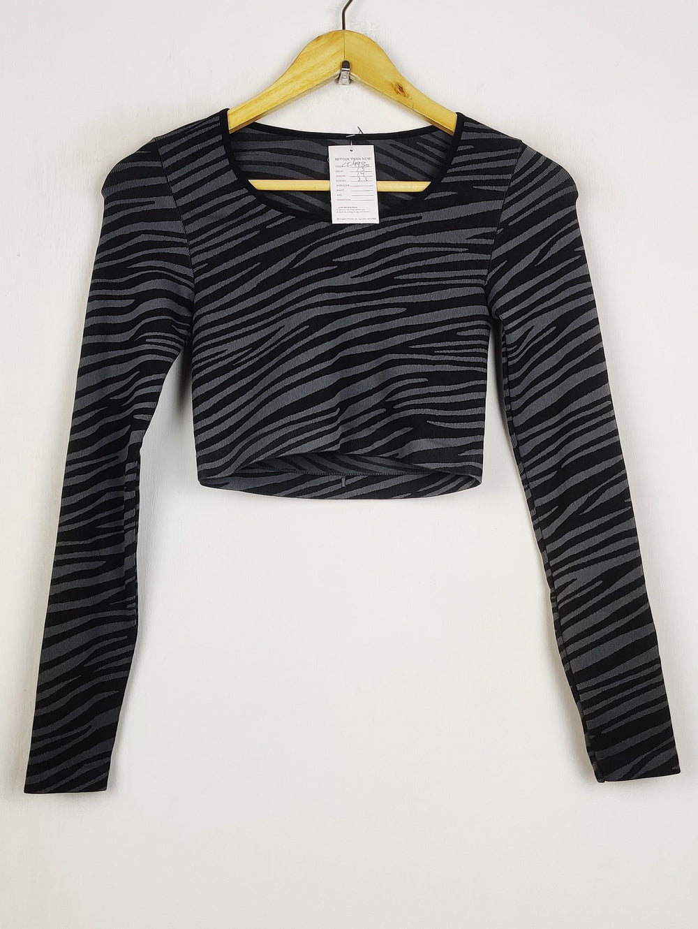Buy online pre-used pre-loved 100% authentic & Original branded Primark (CT-4930) available in Pakistan. Top international brands avilable.