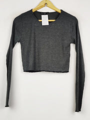 Buy online pre-used pre-loved 100% authentic & Original branded Prettylittlething (CT-5113) available in Pakistan. Top international brands avilable.