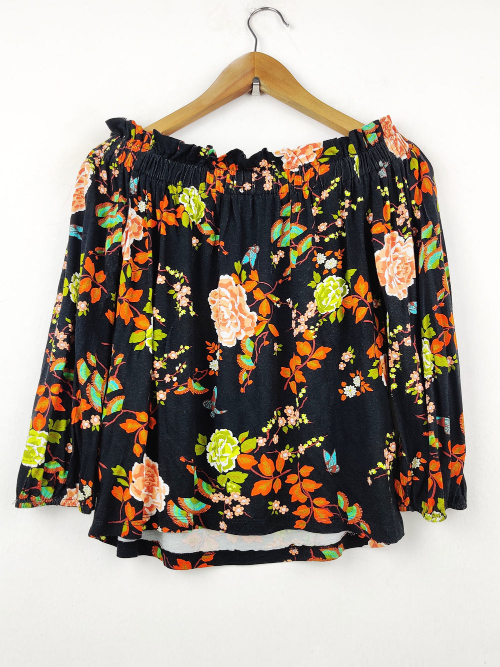 Buy online pre-used pre-loved 100% authentic & Original branded Primark (CT-531) available in Pakistan. Top international brands avilable.