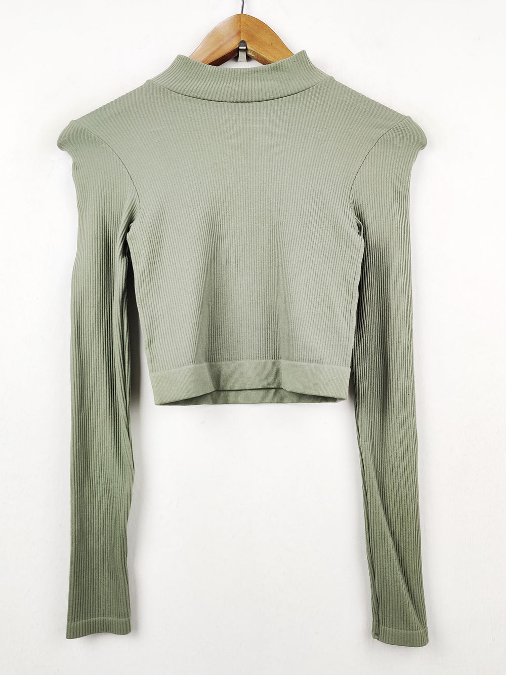 Buy online pre-used pre-loved 100% authentic & Original branded Stradivarius (CT-544) available in Pakistan. Top international brands avilable.