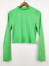 Buy online pre-used pre-loved 100% authentic & Original branded Primark (CT-630) available in Pakistan. Top international brands avilable.