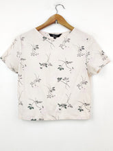 Buy online pre-used pre-loved 100% authentic & Original branded New Look (CT-641) available in Pakistan. Top international brands avilable.