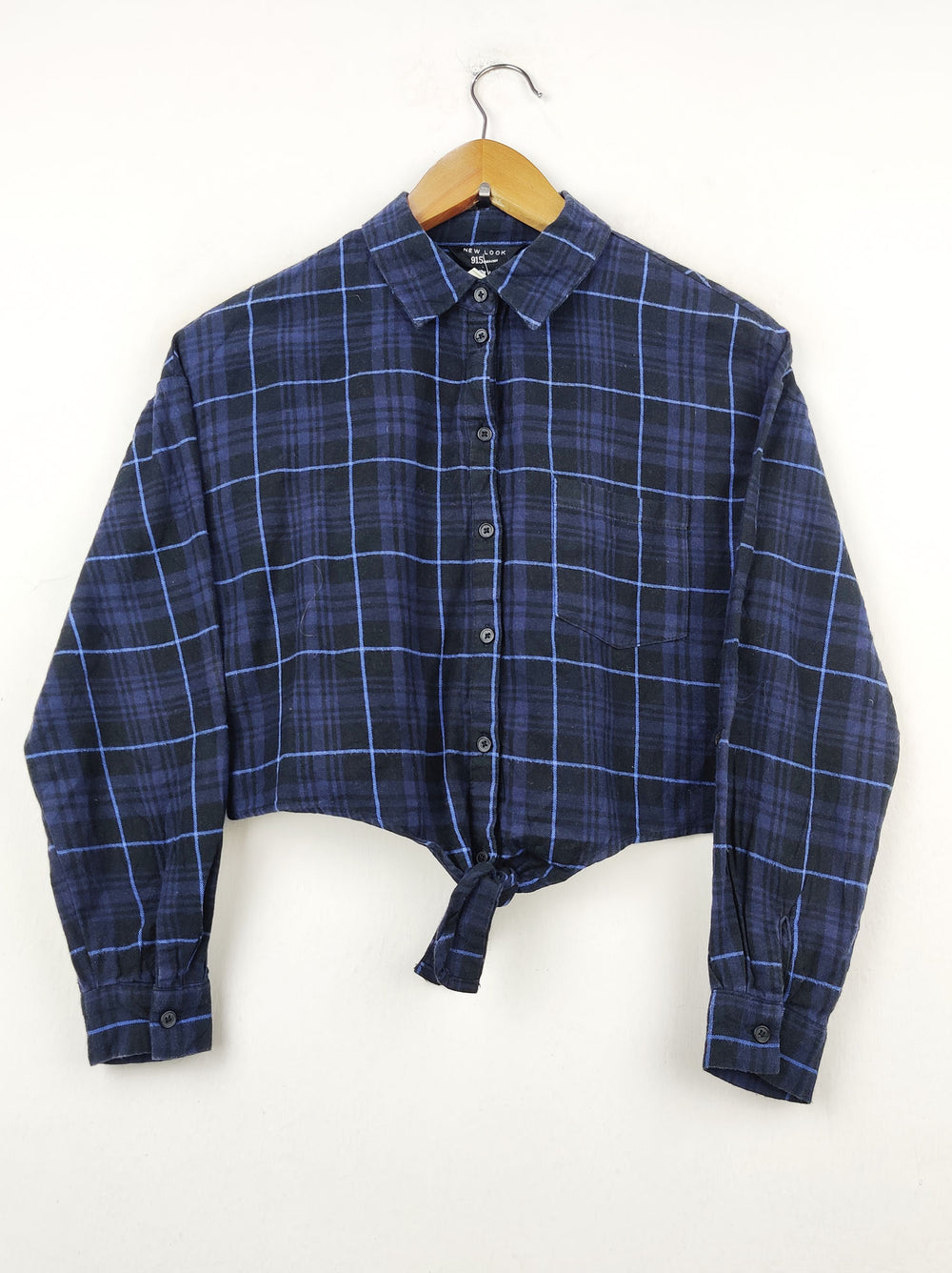 Buy online pre-used pre-loved 100% authentic & Original branded New Look (CT-657) available in Pakistan. Top international brands avilable.