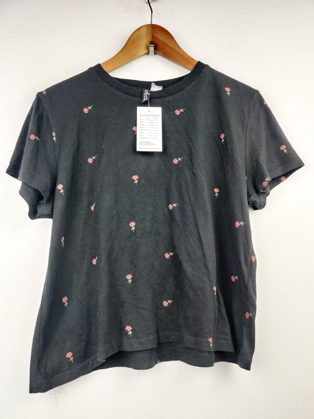 Buy online pre-used pre-loved 100% authentic & Original branded H&M (CT-752) available in Pakistan. Top international brands avilable.