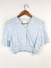 Buy online pre-used pre-loved 100% authentic & Original branded H&M (CT-873) available in Pakistan. Top international brands avilable.