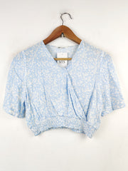 Buy online pre-used pre-loved 100% authentic & Original branded H&M (CT-873) available in Pakistan. Top international brands avilable.