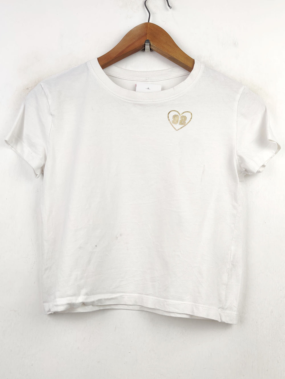 Buy online pre-used pre-loved 100% authentic & Original branded Studio (CT-933) available in Pakistan. Top international brands avilable.