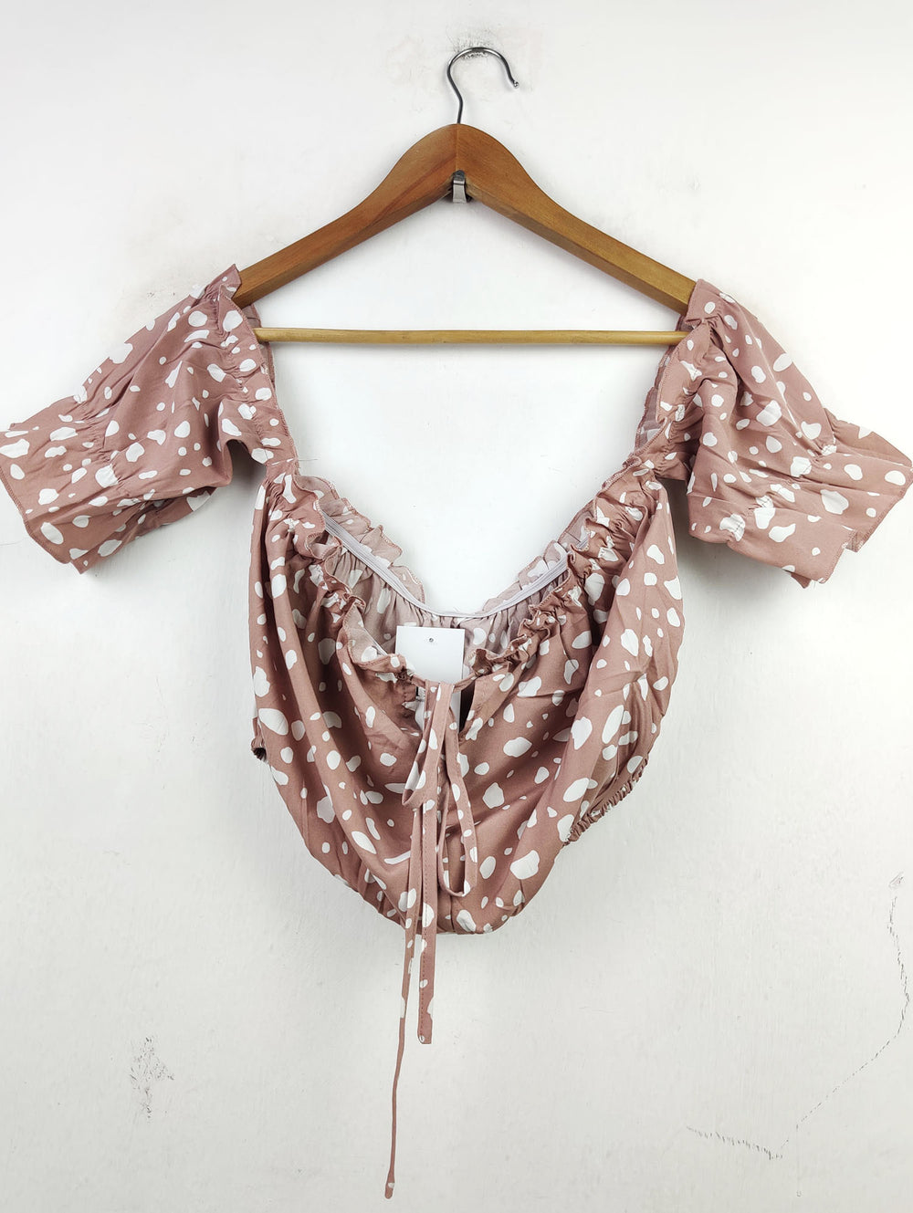 Buy online pre-used pre-loved 100% authentic & Original branded Shein (CT-934) available in Pakistan. Top international brands avilable.