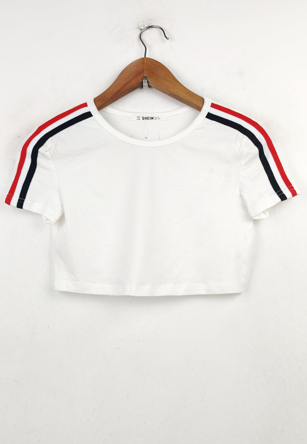 Buy online pre-used pre-loved 100% authentic & Original branded Shein (CT-935) available in Pakistan. Top international brands avilable.