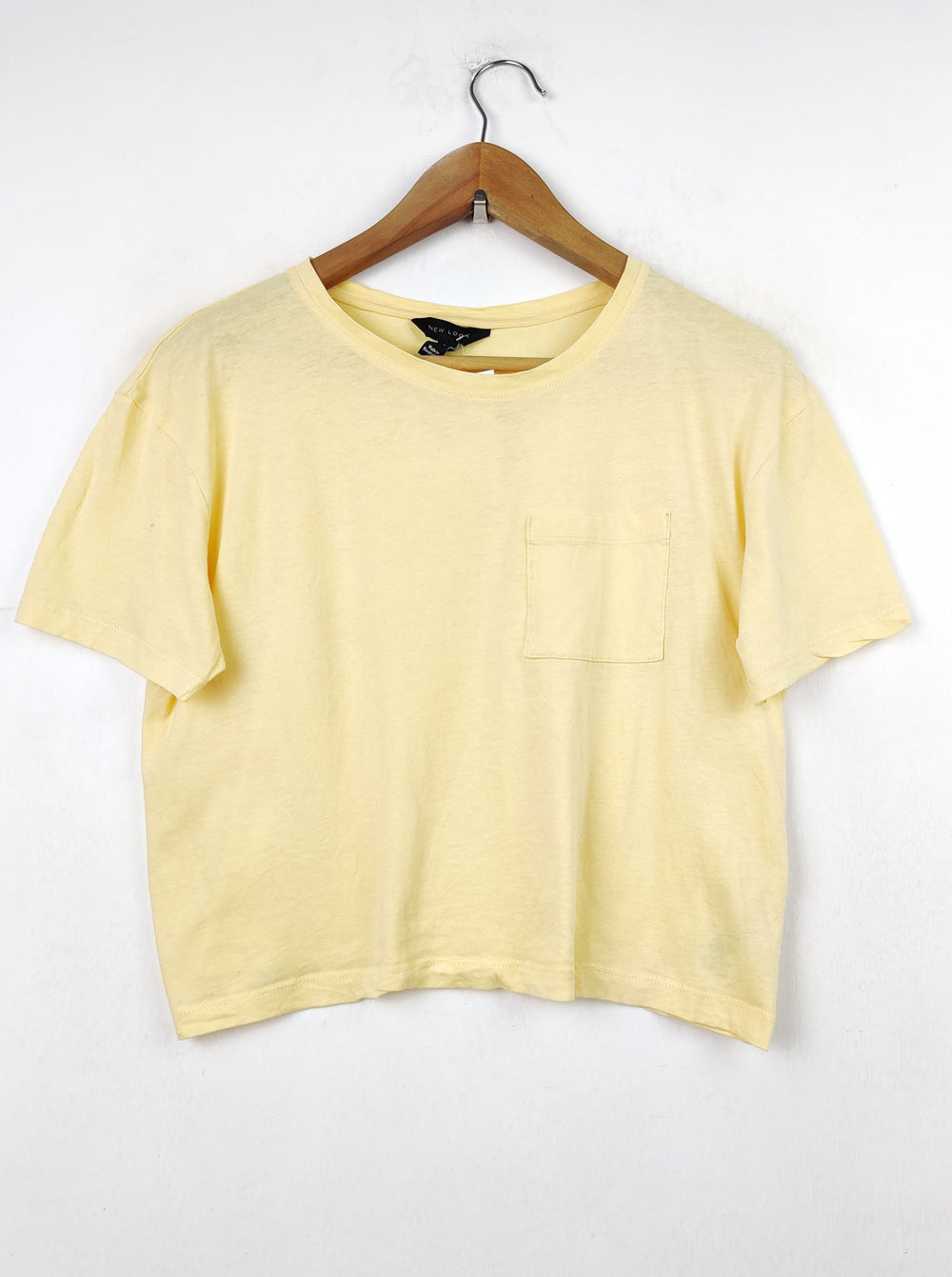 Buy online pre-used pre-loved 100% authentic & Original branded New Look (CT-96) available in Pakistan. Top international brands avilable.