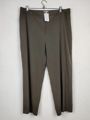 Buy online pre-used pre-loved 100% authentic & Original branded H&M (DP-01) available in Pakistan. Top international brands avilable.