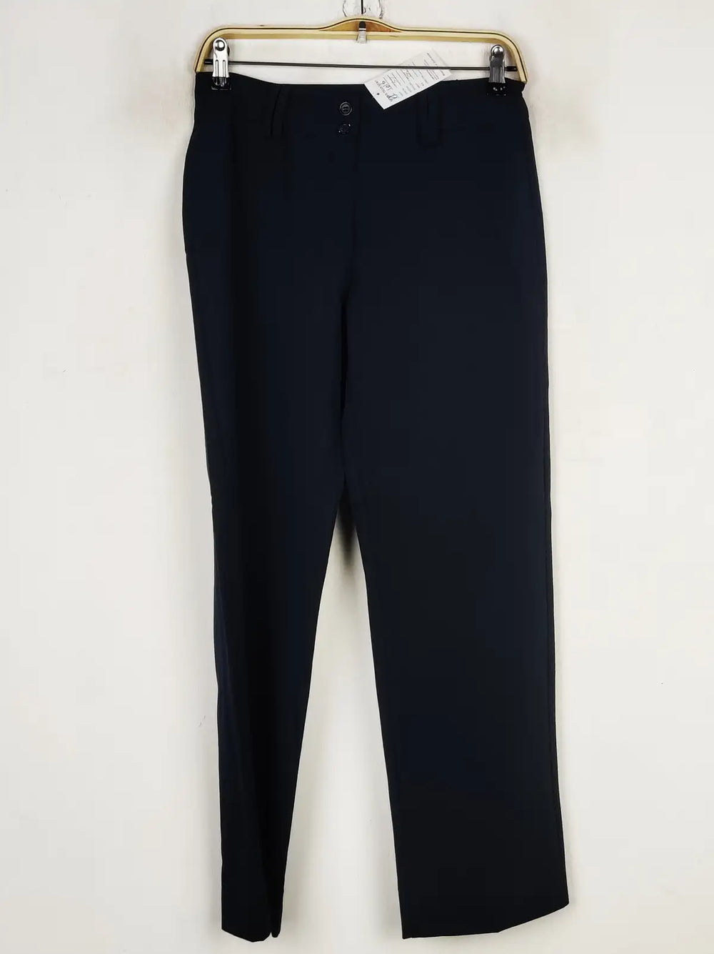 Buy online pre-used pre-loved 100% authentic & Original branded Unknown Brand (DP-1016) available in Pakistan. Top international brands avilable.