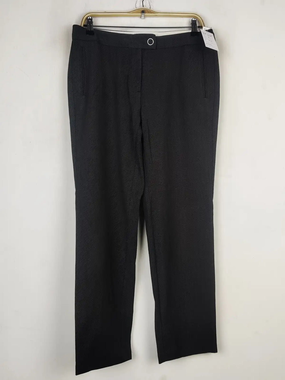 Buy online pre-used pre-loved 100% authentic & Original branded Marks & Spencer (DP-1057) available in Pakistan. Top international brands avilable.
