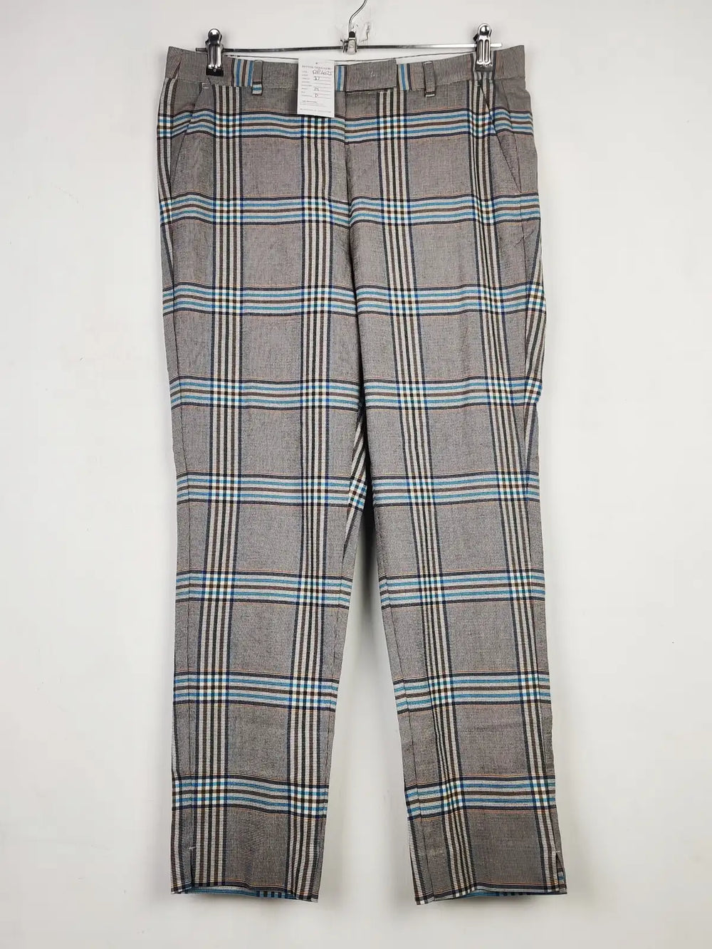 Buy online pre-used pre-loved 100% authentic & Original branded Marks & Spencer (DP-1075) available in Pakistan. Top international brands avilable.