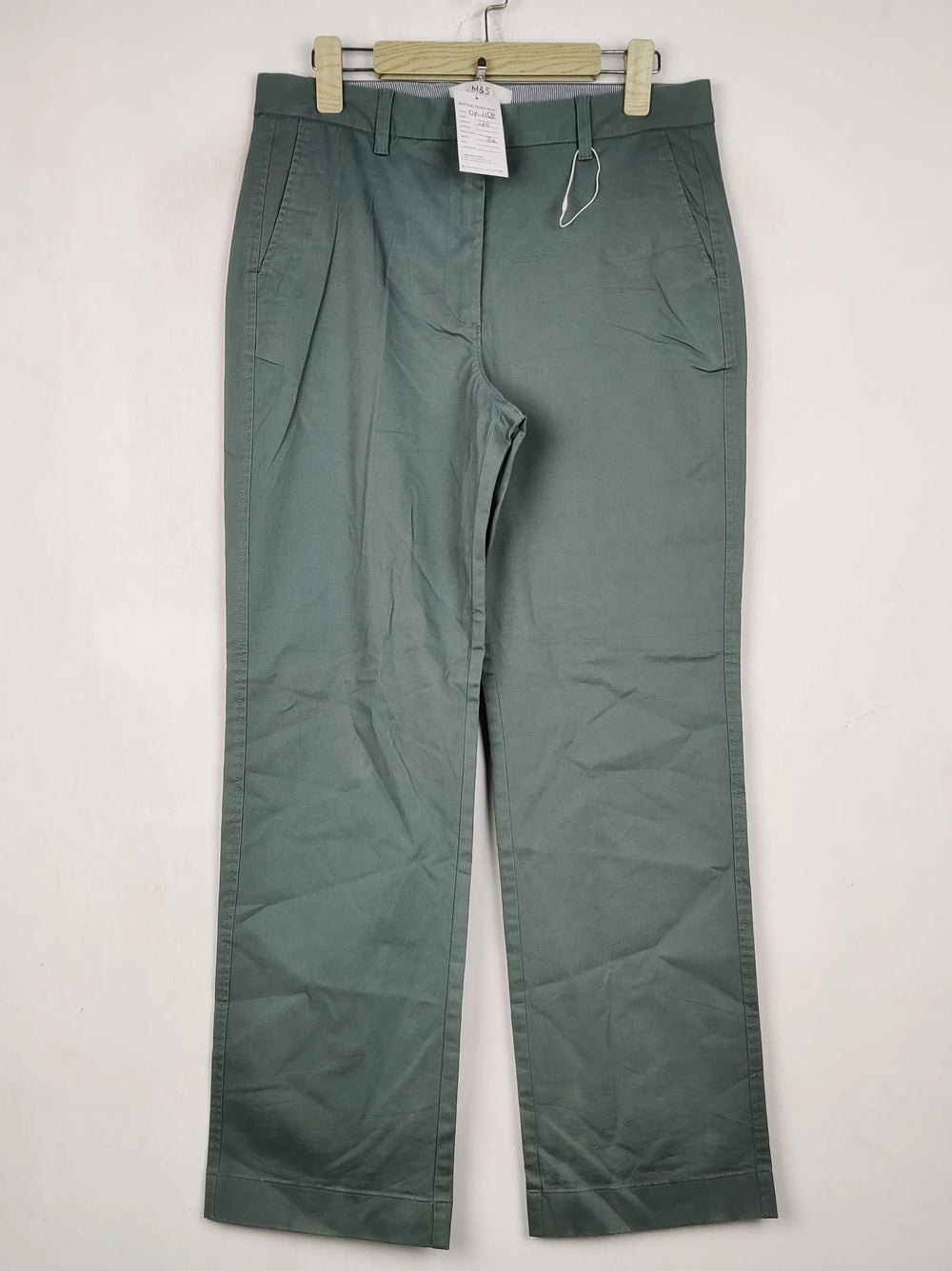 Buy online pre-used pre-loved 100% authentic & Original branded Marks & Spencer (DP-1158) available in Pakistan. Top international brands avilable.