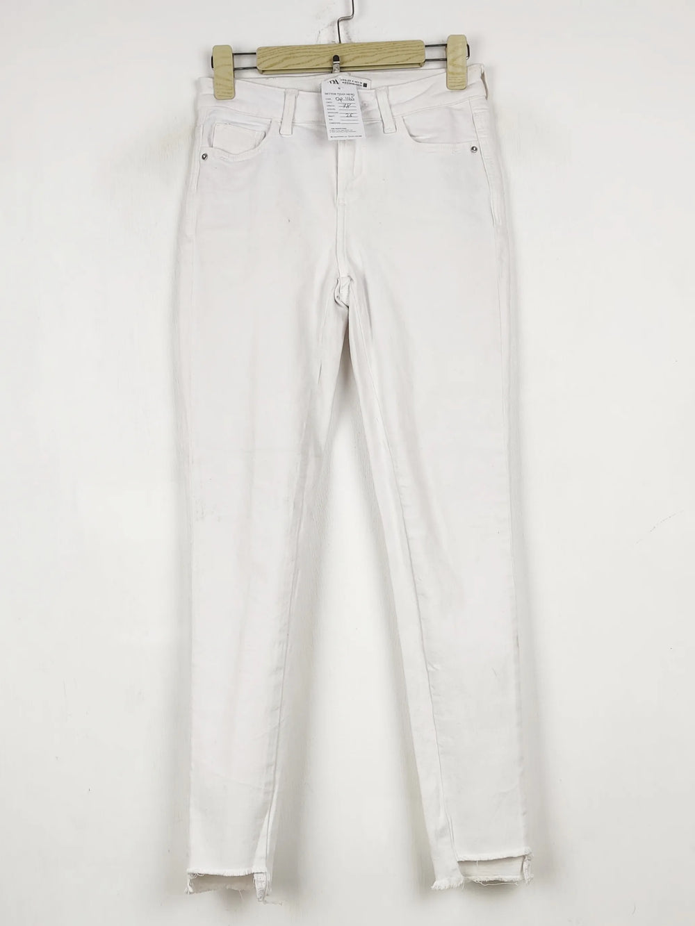 Buy online pre-used pre-loved 100% authentic & Original branded Zara (DP-1165) available in Pakistan. Top international brands avilable.