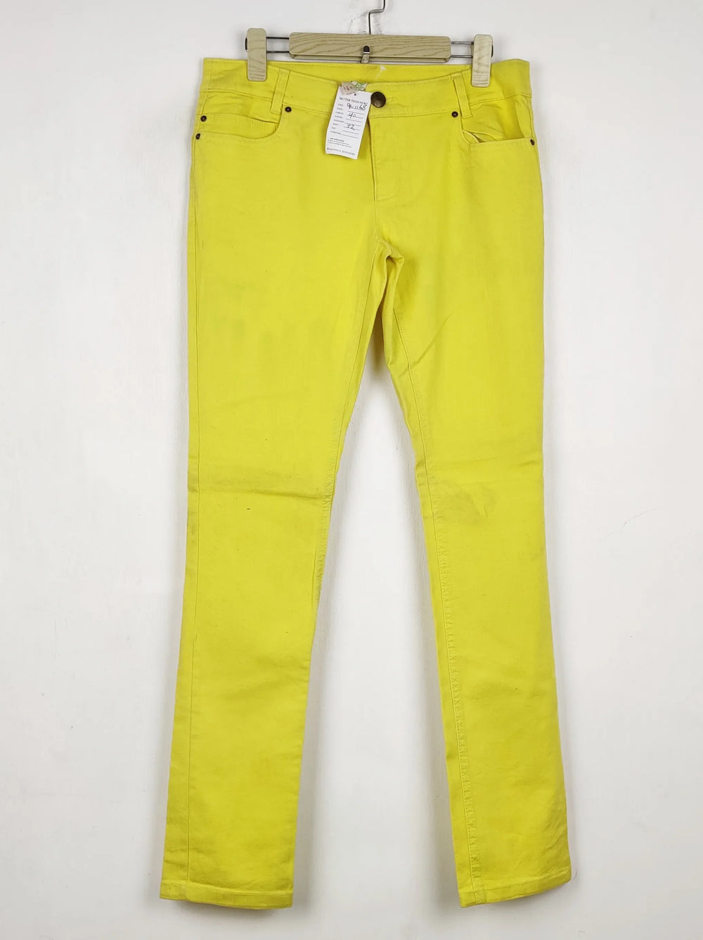 Buy online pre-used pre-loved 100% authentic & Original branded Denim Co. (DP-1168) available in Pakistan. Top international brands avilable.
