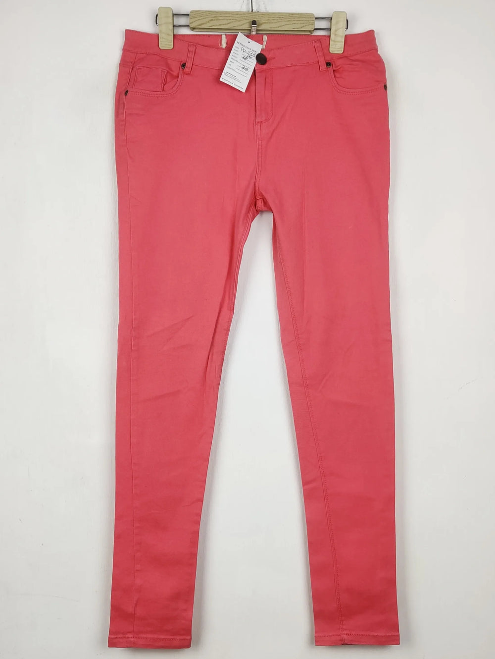 Buy online pre-used pre-loved 100% authentic & Original branded Unknown Brand (DP-1178) available in Pakistan. Top international brands avilable.