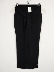 Buy online pre-used pre-loved 100% authentic & Original branded Dorothy Perkins (DP-120) available in Pakistan. Top international brands avilable.