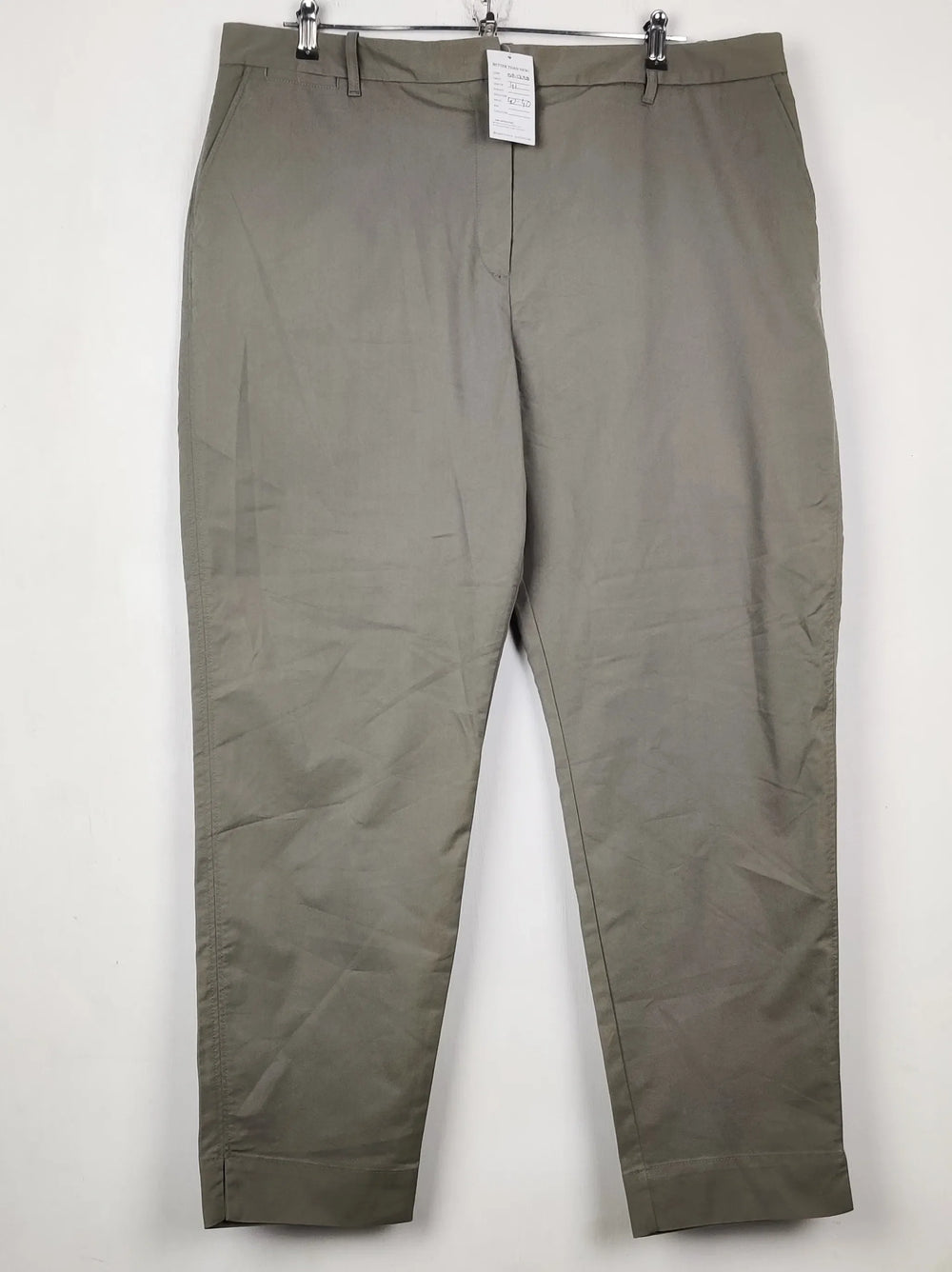 Buy online pre-used pre-loved 100% authentic & Original branded Marks & Spencer (DP-1238) available in Pakistan. Top international brands avilable.