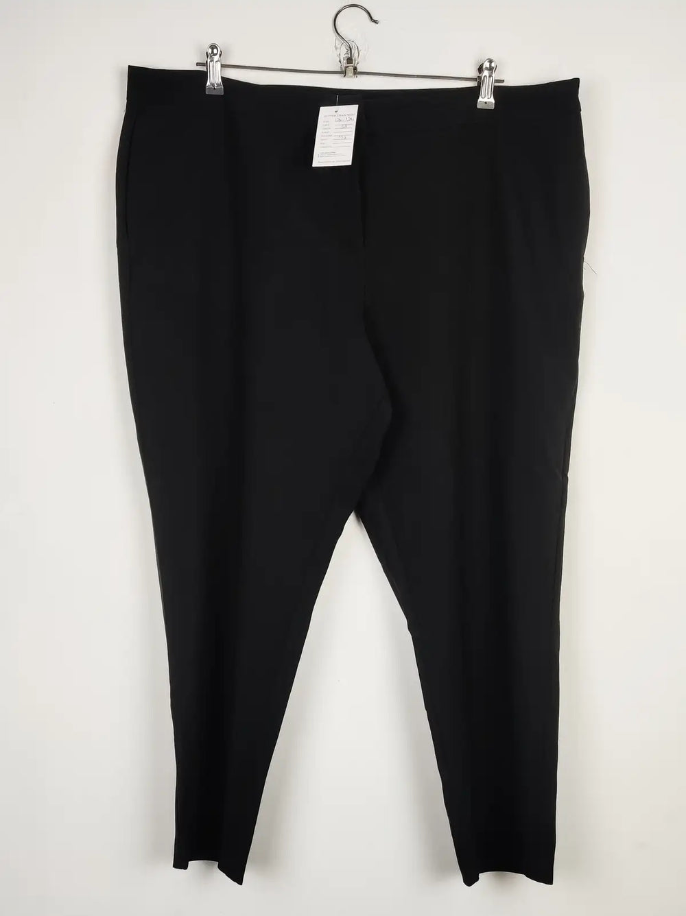 Buy online pre-used pre-loved 100% authentic & Original branded Tapered Leg (DP-124) available in Pakistan. Top international brands avilable.