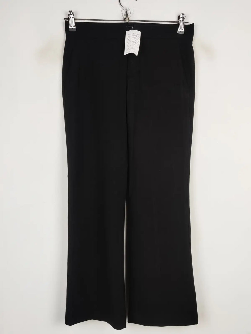 Buy online pre-used pre-loved 100% authentic & Original branded Zara (DP-125) available in Pakistan. Top international brands avilable.