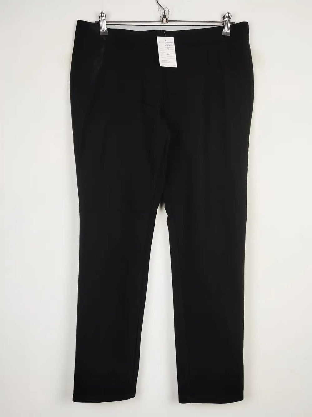 Buy online pre-used pre-loved 100% authentic & Original branded Autograph (DP-128) available in Pakistan. Top international brands avilable.