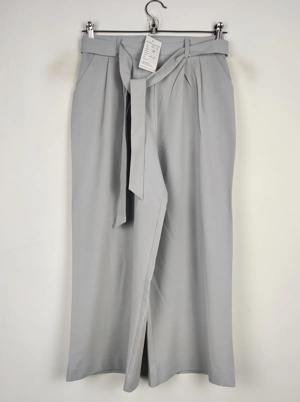 Buy online pre-used pre-loved 100% authentic & Original branded Asos (DP-135) available in Pakistan. Top international brands avilable.